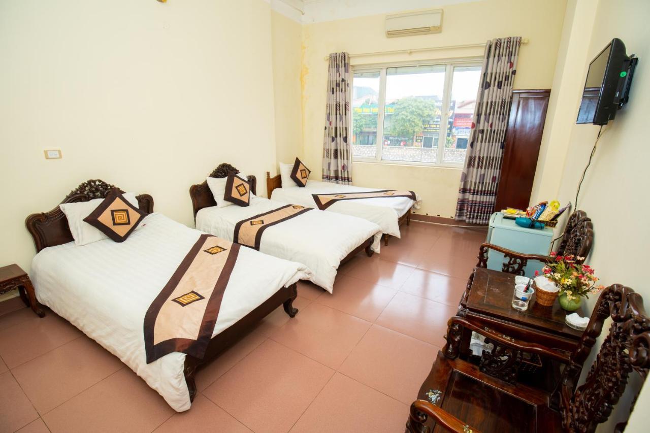Ho Sen Xanh Hotel Ханой Екстер'єр фото