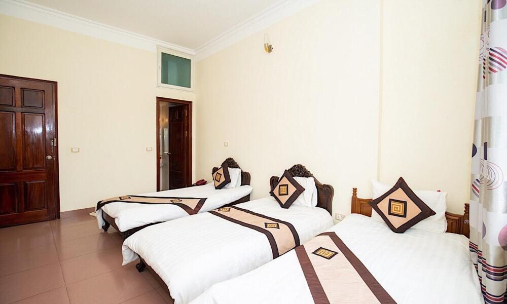 Ho Sen Xanh Hotel Ханой Екстер'єр фото