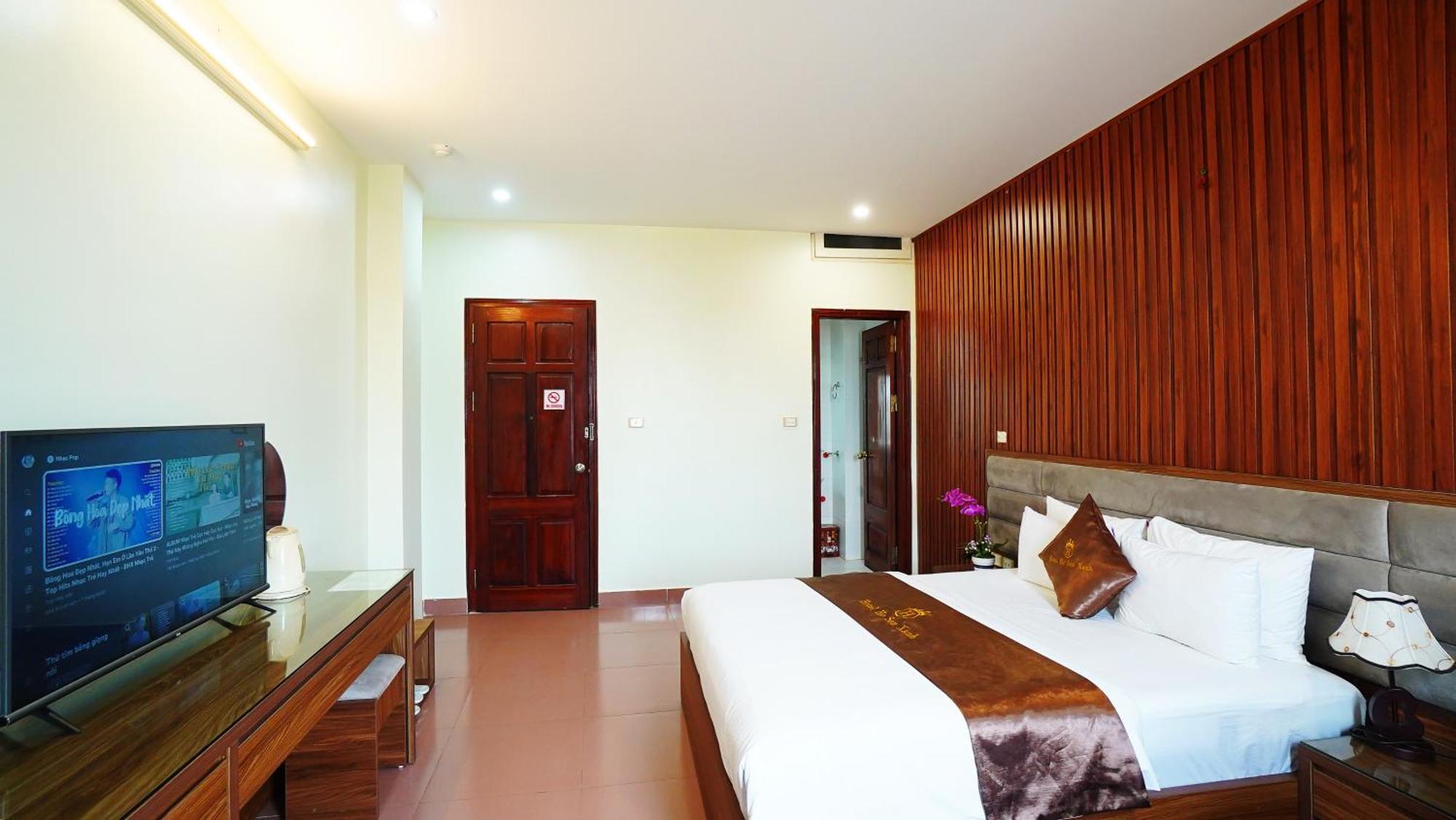Ho Sen Xanh Hotel Ханой Екстер'єр фото