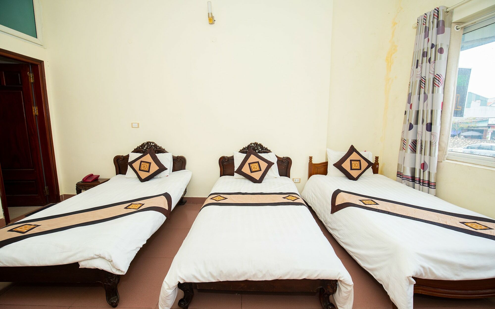 Ho Sen Xanh Hotel Ханой Екстер'єр фото